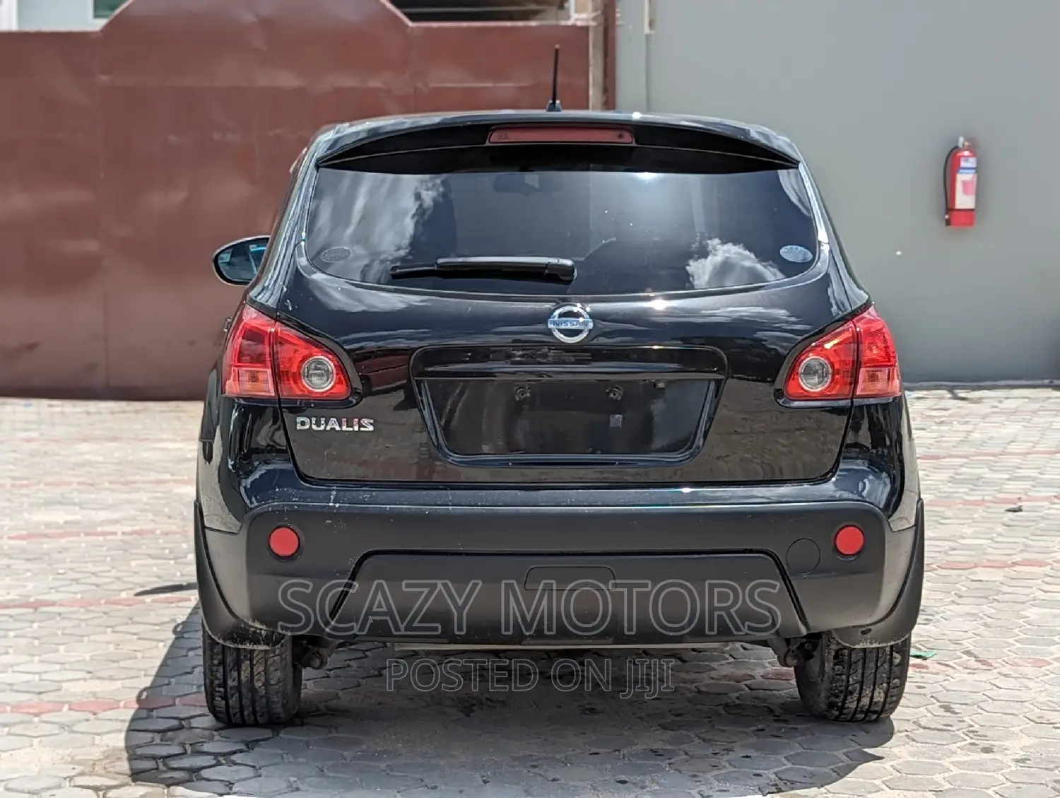 Nissan Dualis 2011 Black