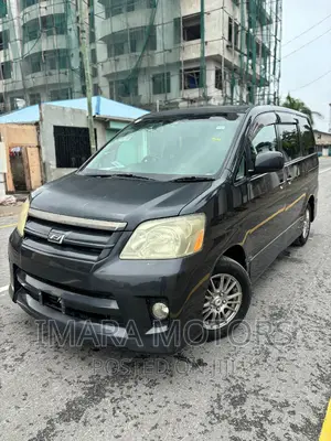 Toyota Noah 2009 Black