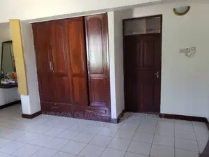 4bdrm Bungalow in Mikocheni for rent