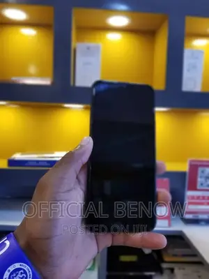 Infinix Hot 8 32 GB Black