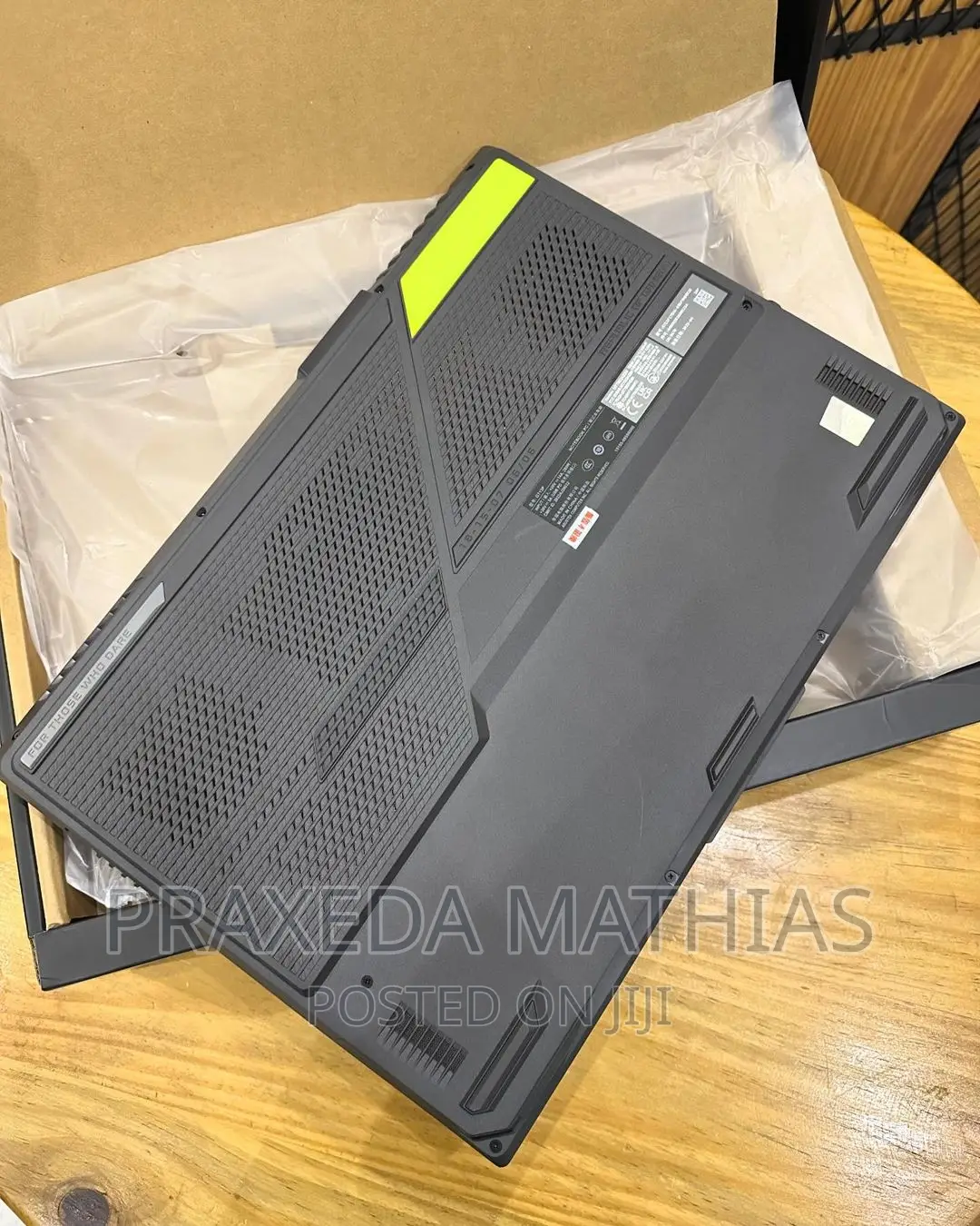 New Laptop Asus ROG Strix G17 32GB AMD Ryzen 9 SSD 1T