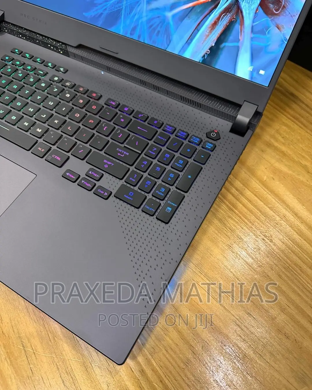 New Laptop Asus ROG Strix G17 32GB AMD Ryzen 9 SSD 1T