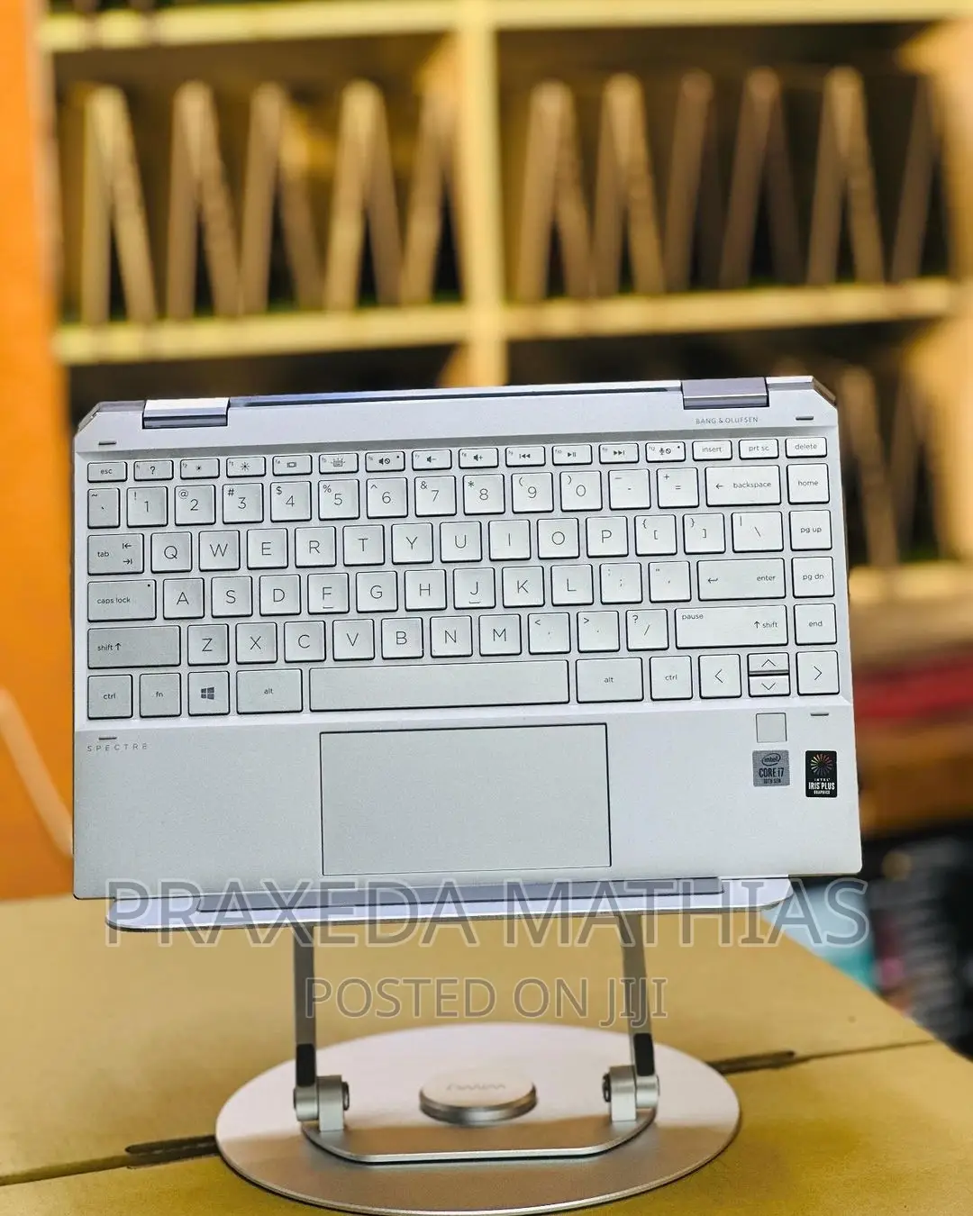 New Laptop HP Spectra 13 16GB Intel Core I7 SSD 512GB