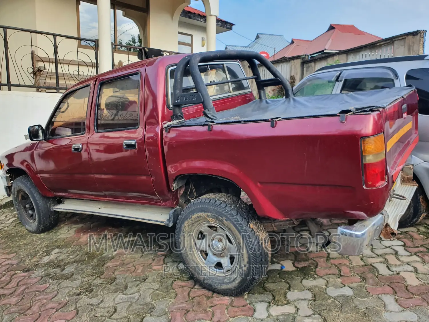 Toyota Hilux 1996 Burgundy
