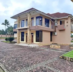 7bdrm House in Mbweni for rent