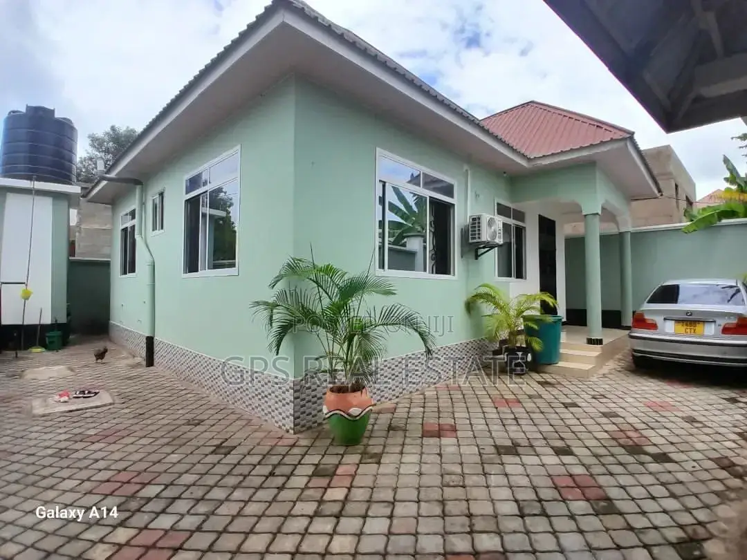 3bdrm House in Mbezi Msumi, Kinondoni for sale