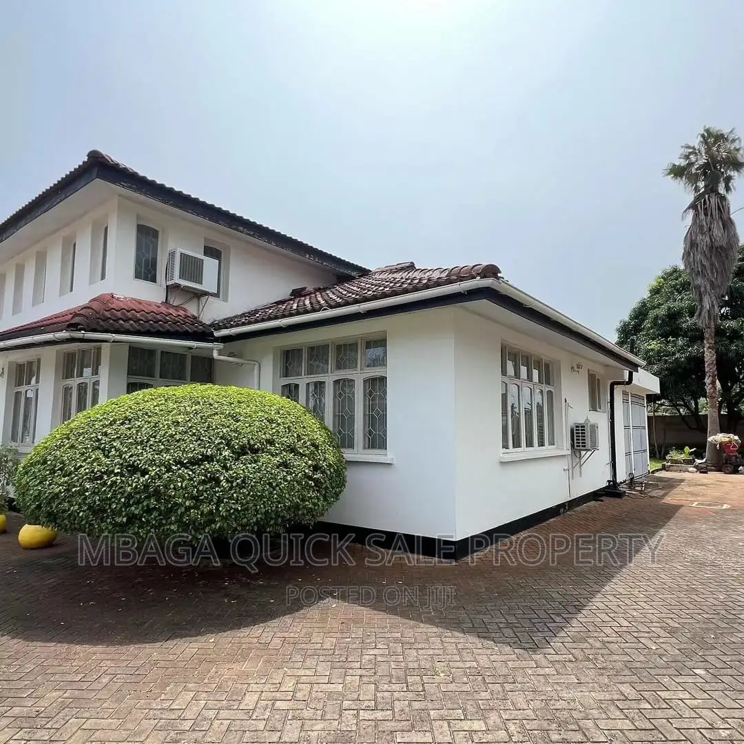 4bdrm Bungalow in Mbez Beach for rent
