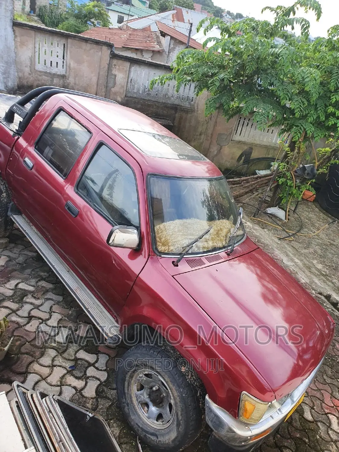 Toyota Hilux 1996 Burgundy
