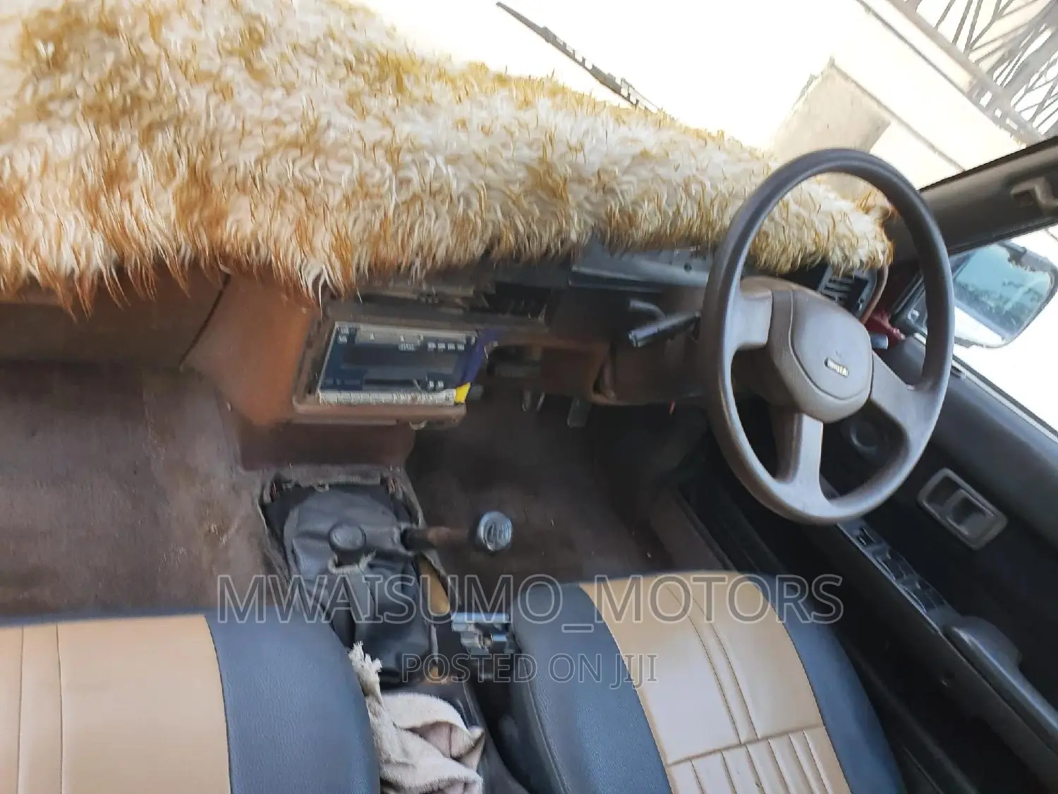 Toyota Hilux 1996 Burgundy