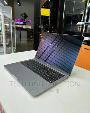 New Laptop Apple MacBook Pro 2015 16GB Intel Core I5 SSD 128GB