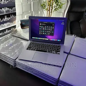 New Laptop Apple MacBook Air 8GB Intel Core I5 SSHD (Hybrid) 128GB