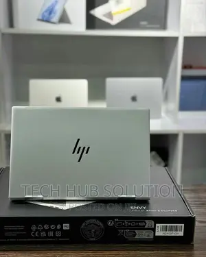 New Laptop HP Envy 14 16GB Intel Core I7 SSD 128GB