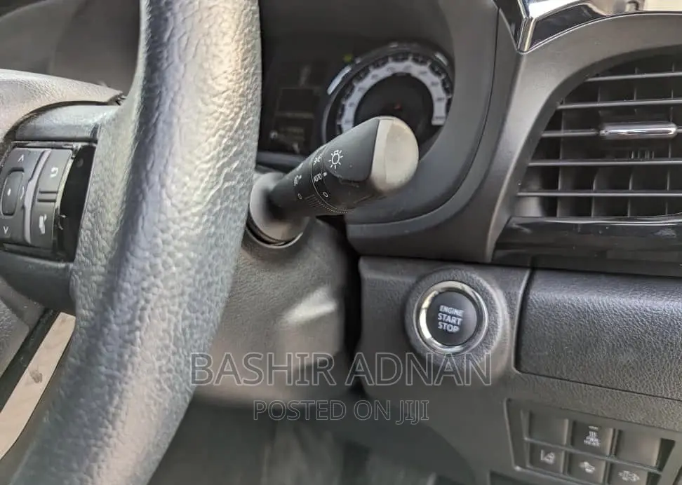 Toyota Hilux 2018 Black