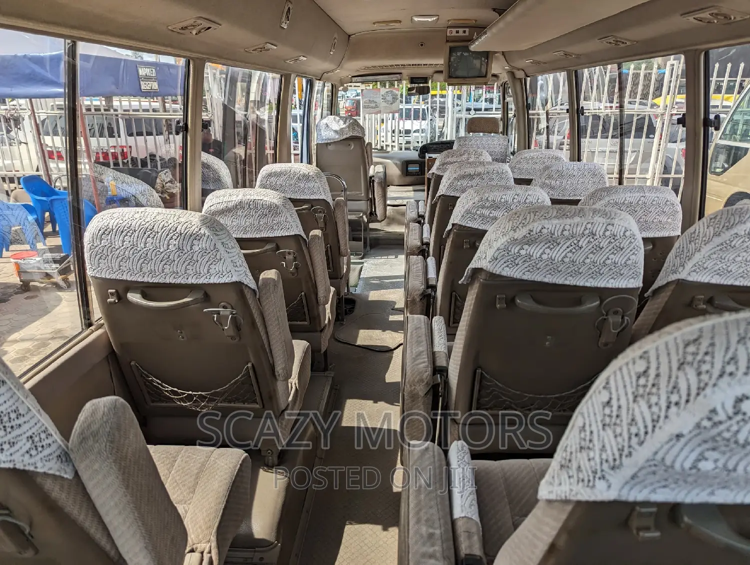 Toyota Coaster 2004