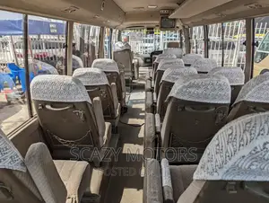 Toyota Coaster 2004