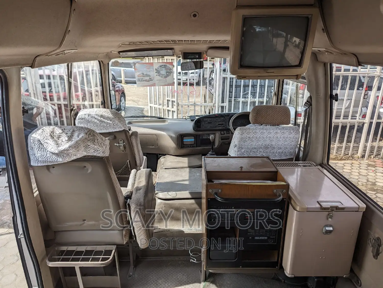 Toyota Coaster 2004