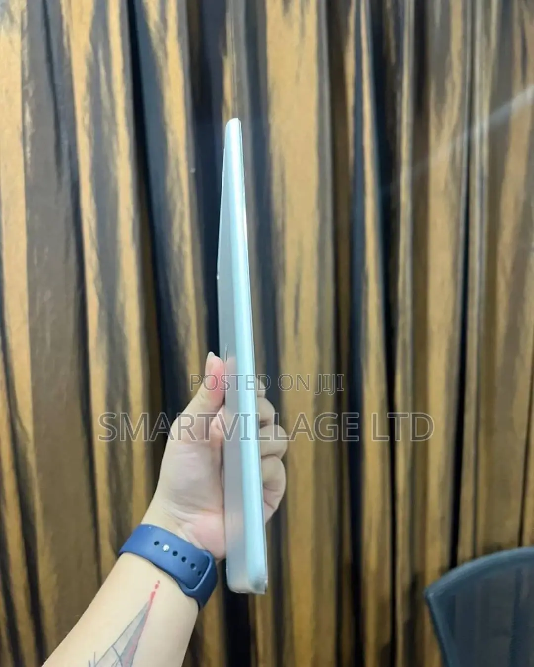 Apple iPad Air 16 GB Gray