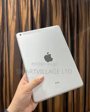 Apple iPad Air 16 GB Gray