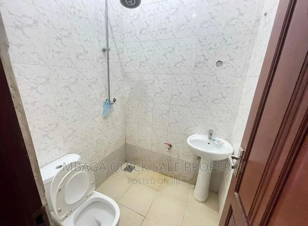 6bdrm House in Oyster Bay for rent
