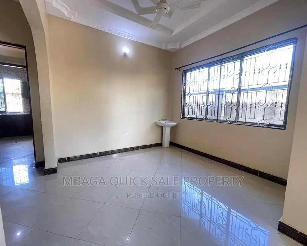 4bdrm House in Kigamboni Kibada for sale