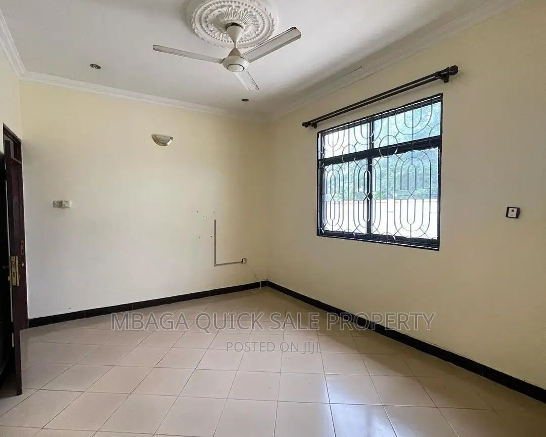 4bdrm House in Kigamboni Kibada for sale