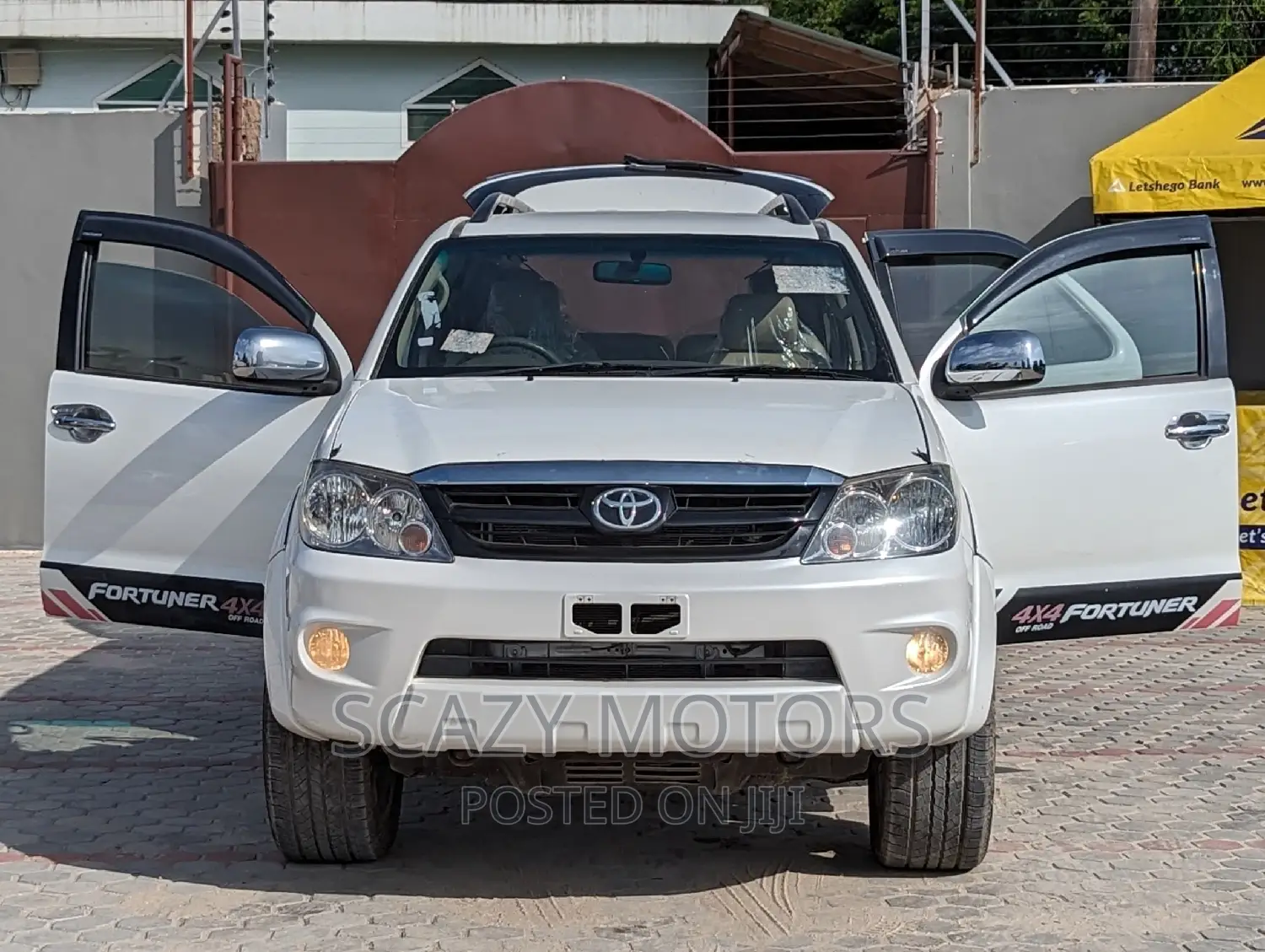 Toyota Fortuner 2005 White