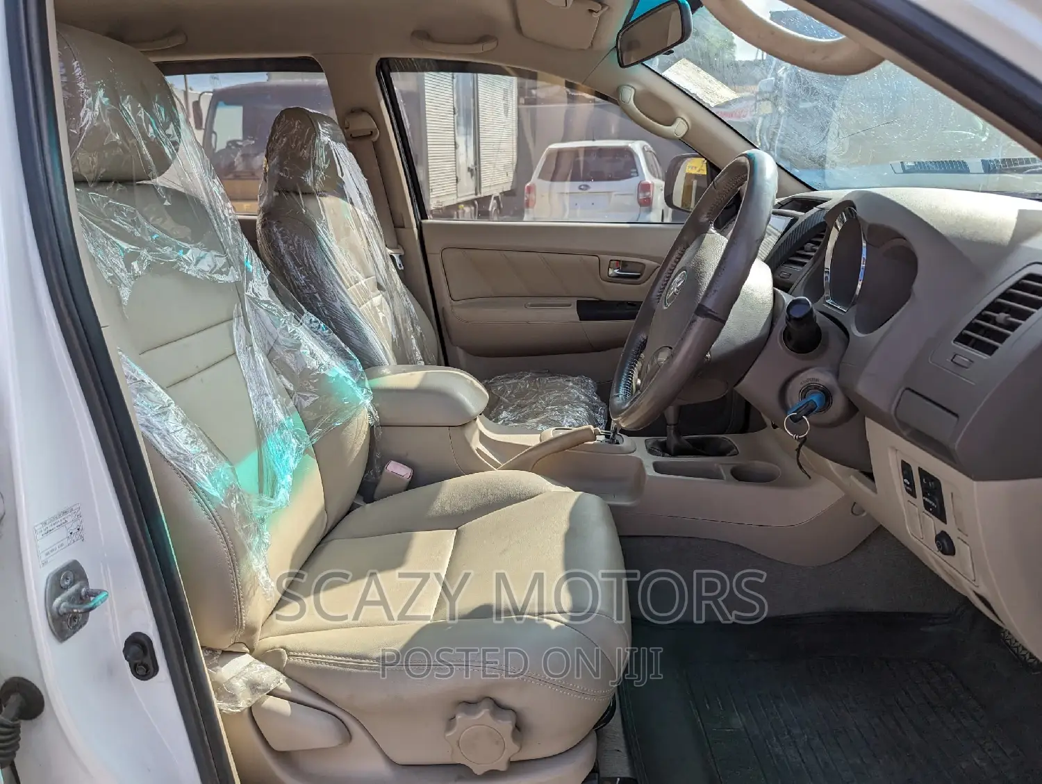 Toyota Fortuner 2005 White