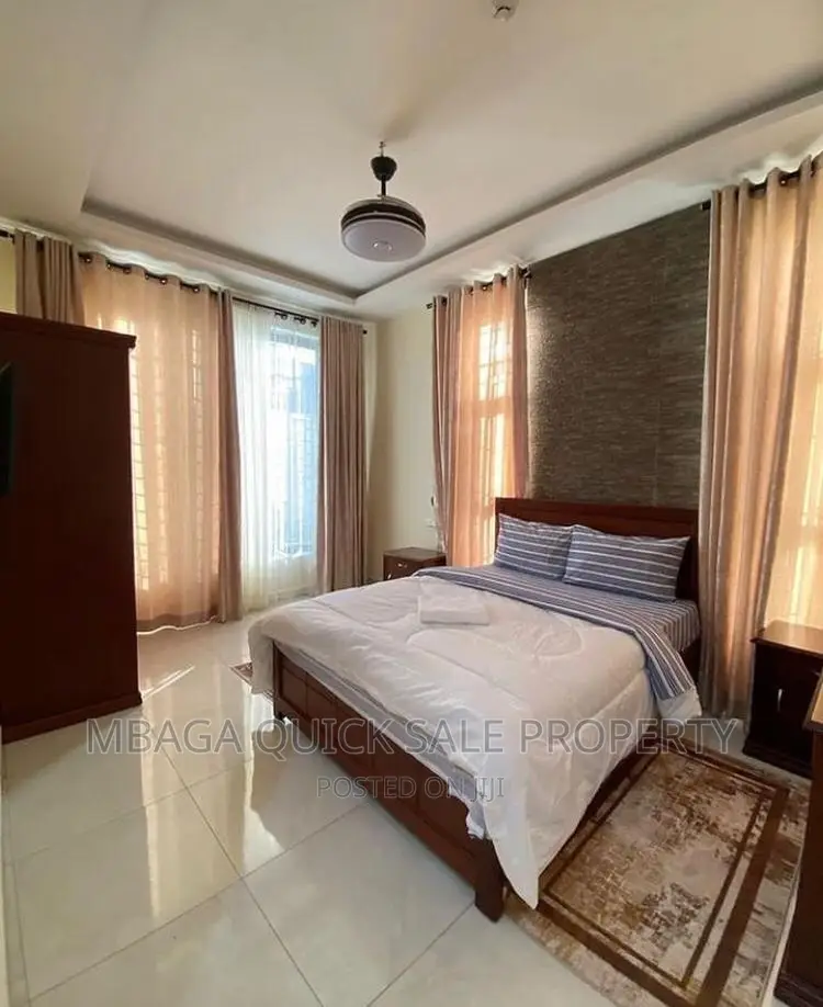 Furnished 3bdrm Apartment in Oyster Bay for rent