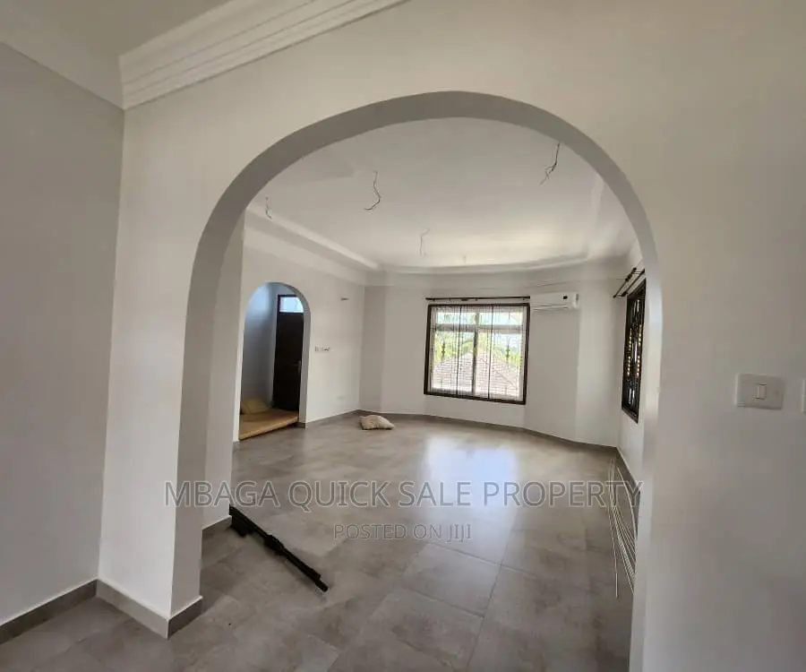4bdrm House in Salasala Majengo, Mbezi for rent