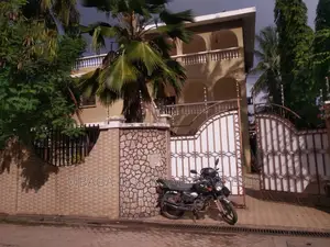 Furnished 5bdrm House in Msasani Beach for rent