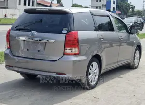 Toyota Wish 2007 Gray