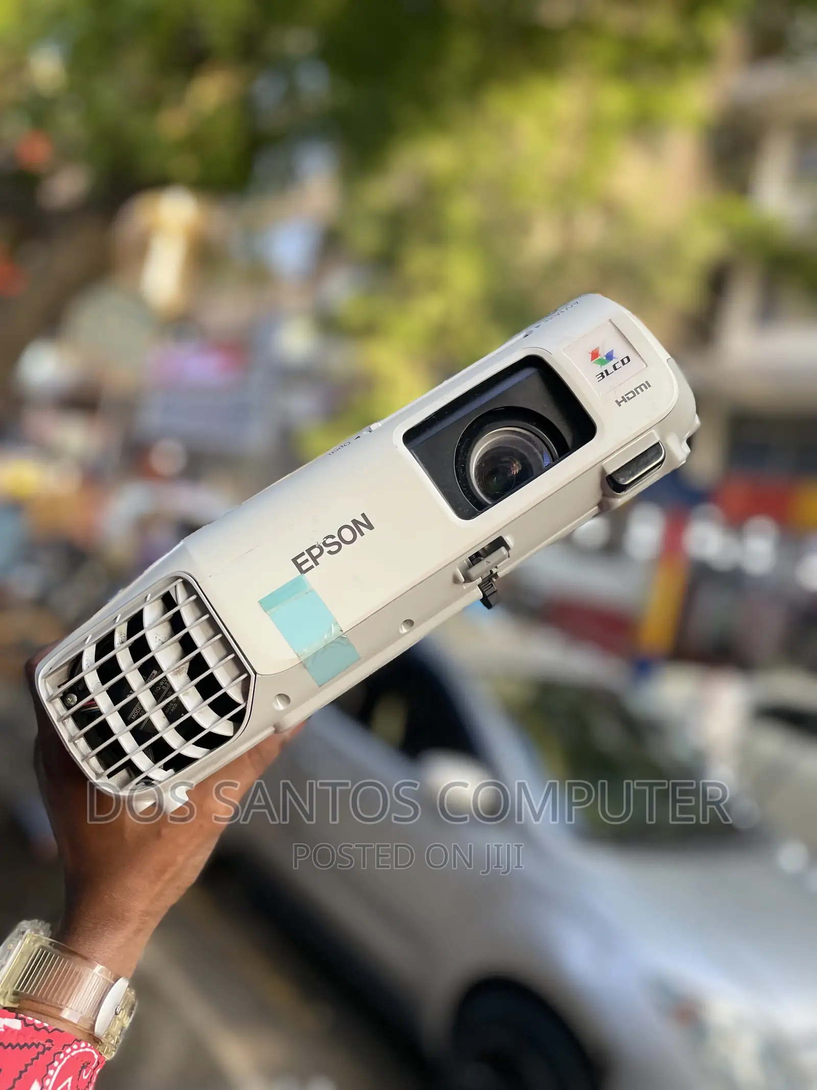 EPSON Projectors ( Watching Even Daylight)
