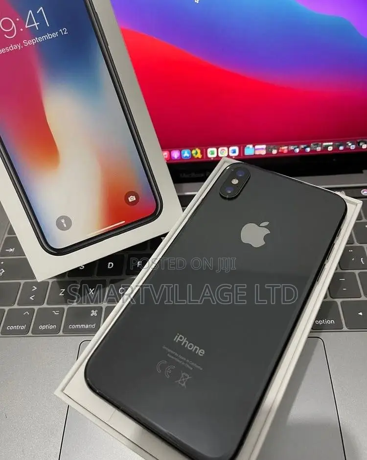 New Apple iPhone X 64 GB Black