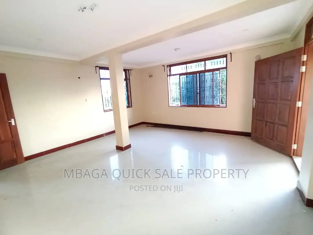 3bdrm Apartment in Mbezi Kwa Msuguri for rent