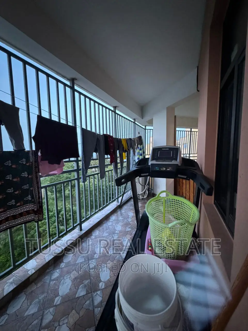 Furnished 4bdrm Apartment in Mikochen Kwa Warioba, Kinondoni for sale