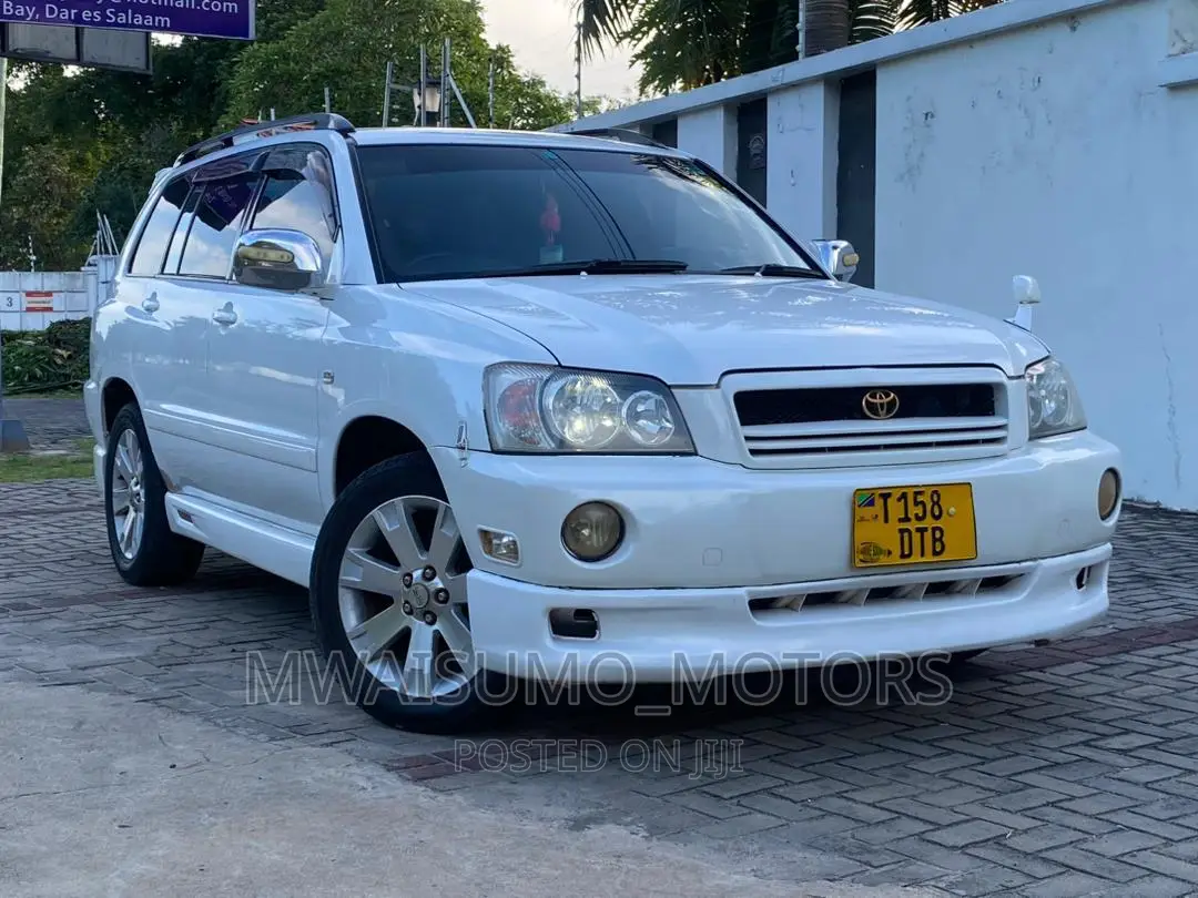 Toyota Kluger 2001 White
