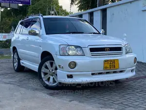Toyota Kluger 2001 White