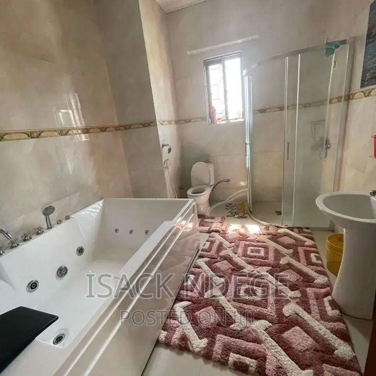 6bdrm House in Bahari Beach, Kinondoni for rent