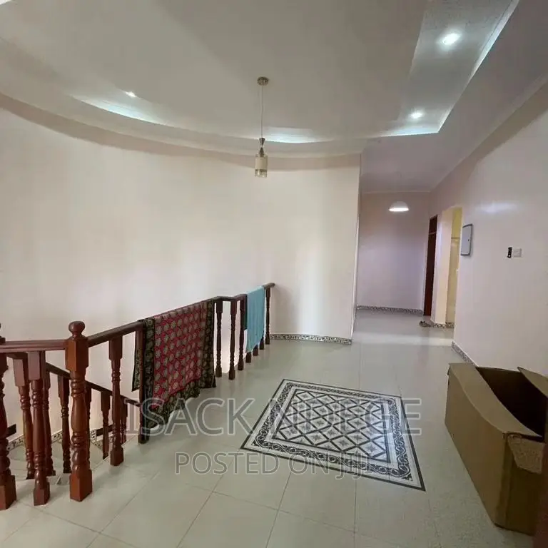 6bdrm House in Bahari Beach, Kinondoni for rent