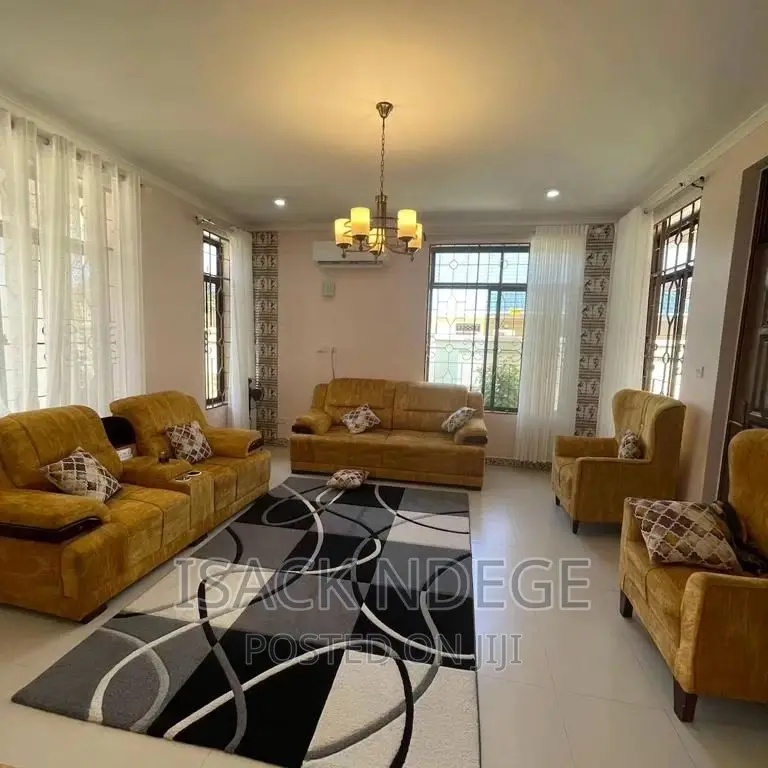 6bdrm House in Bahari Beach, Kinondoni for rent
