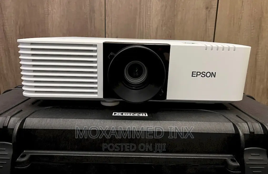 Epson EB-L720U