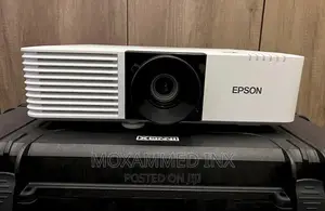Epson EB-L720U