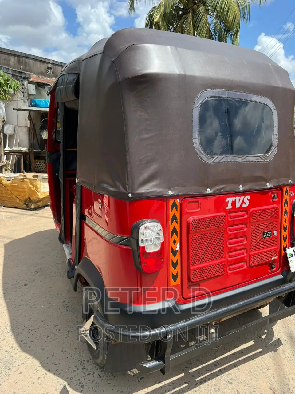 TVS 2023 Orange