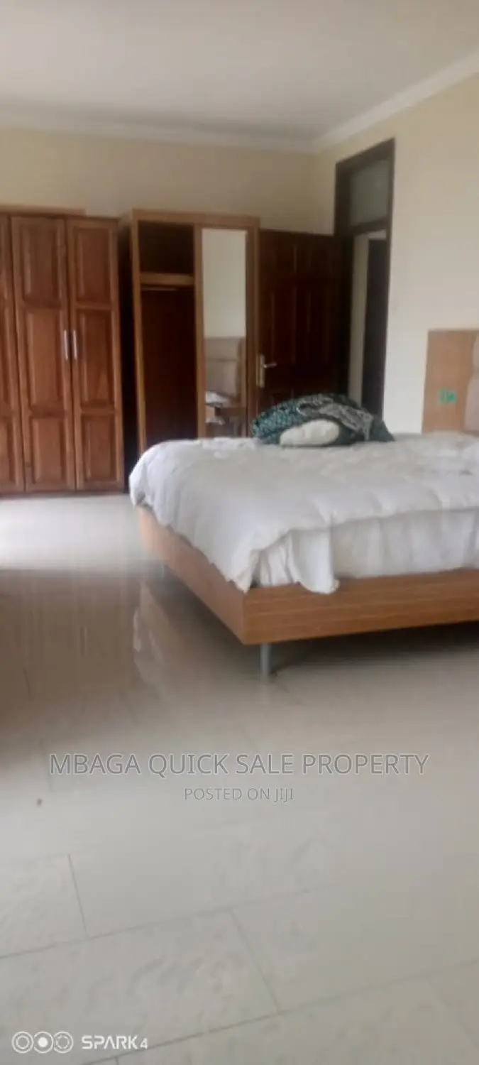 Furnished 3bdrm Villa in Masaki for rent