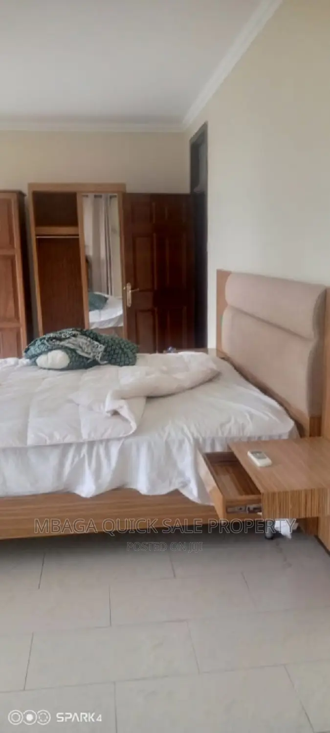 Furnished 3bdrm Villa in Masaki for rent
