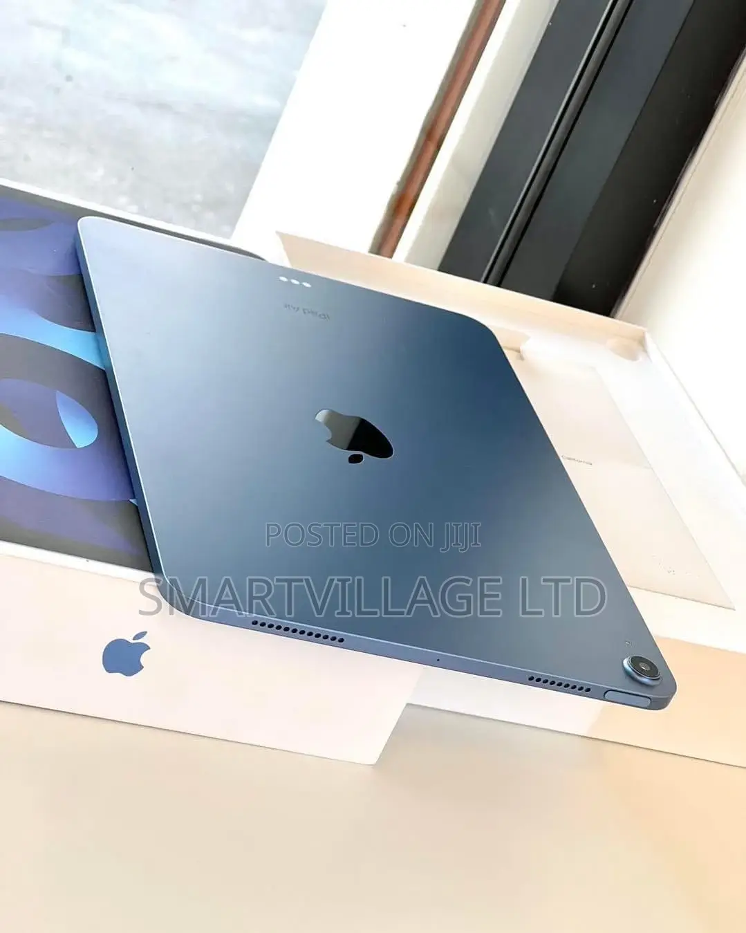 New Apple iPad Air (2022) 256 GB Gray