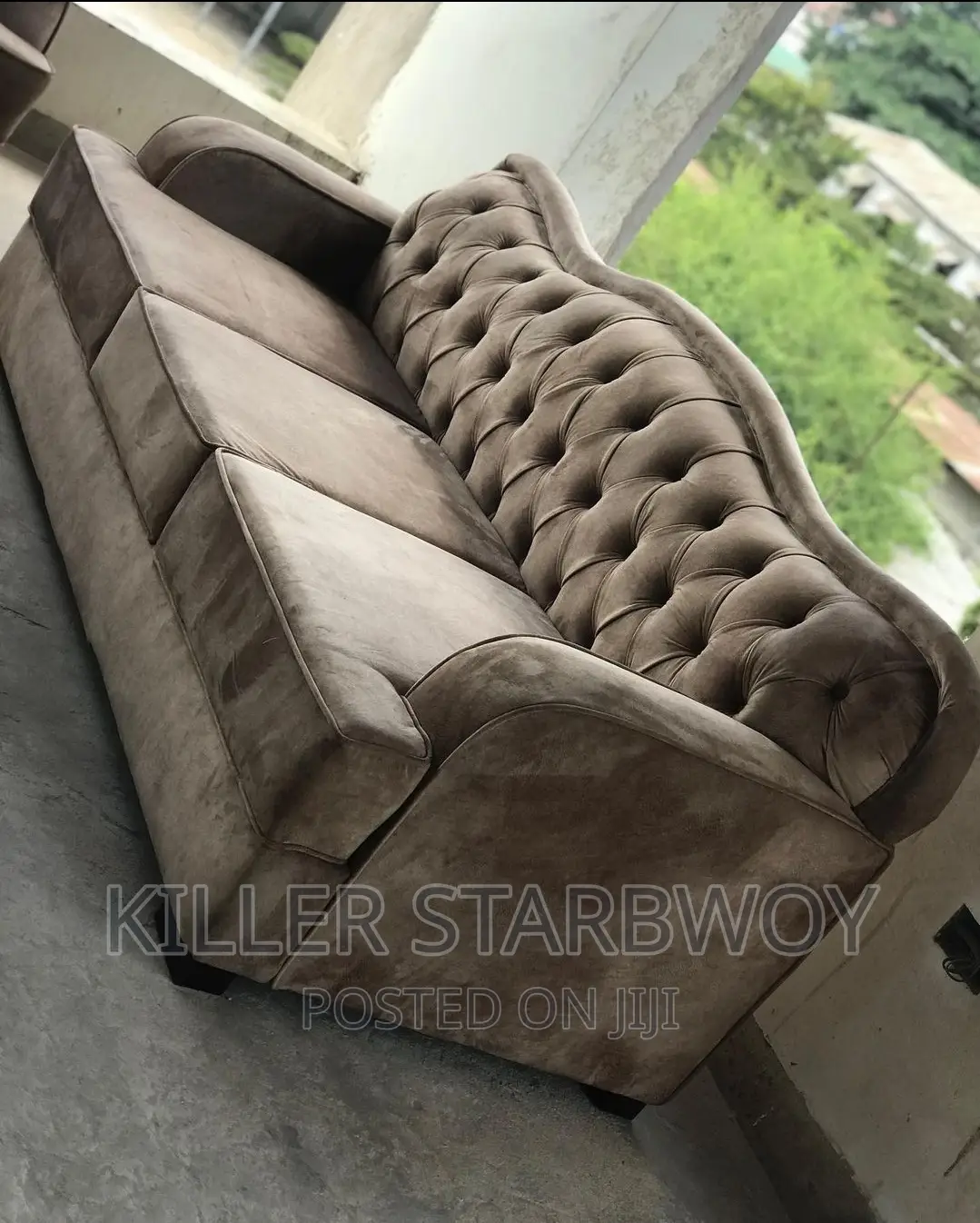 Sofa Classic Chagua Unayotaka