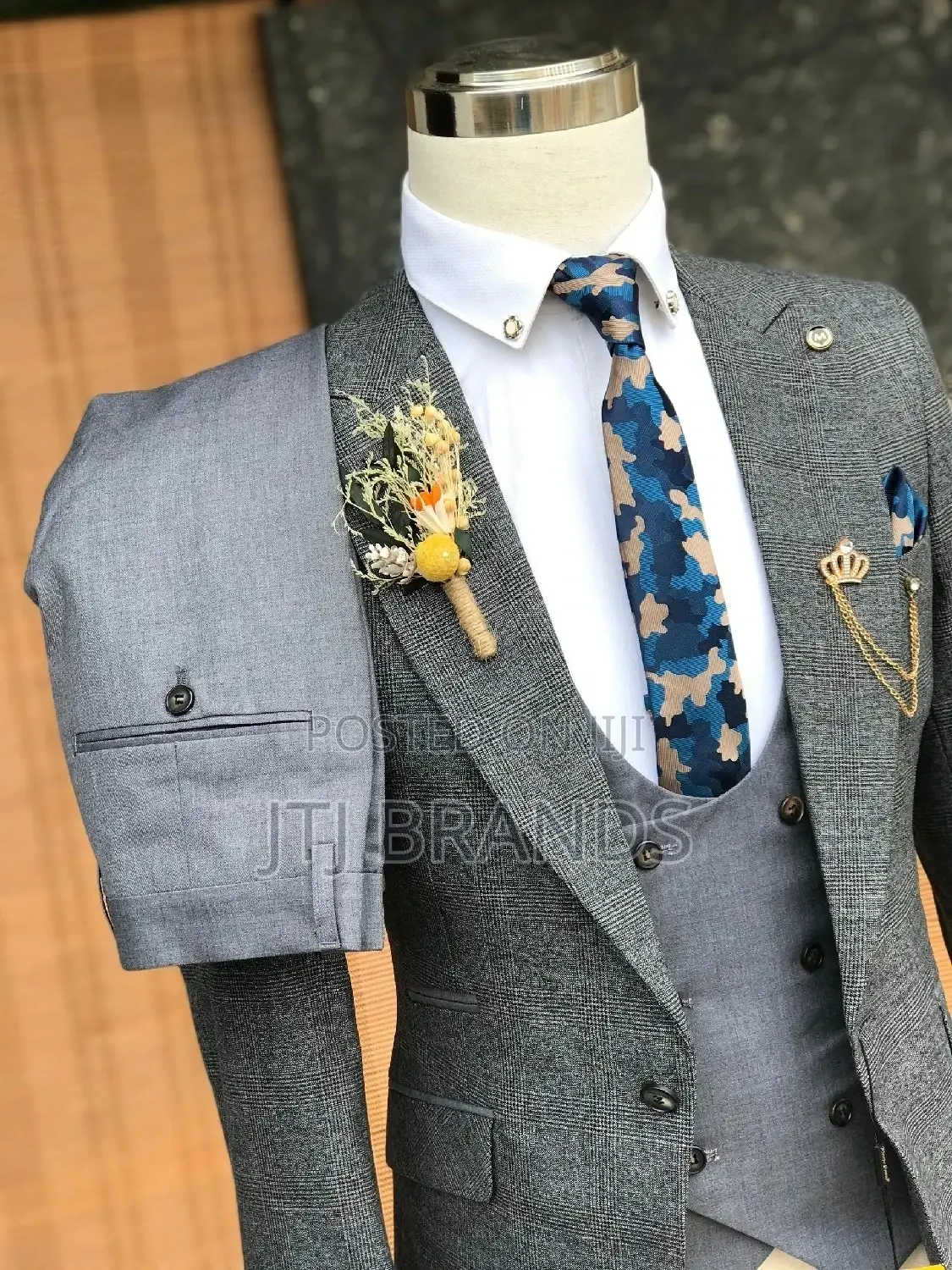 Brand New Men's Suits