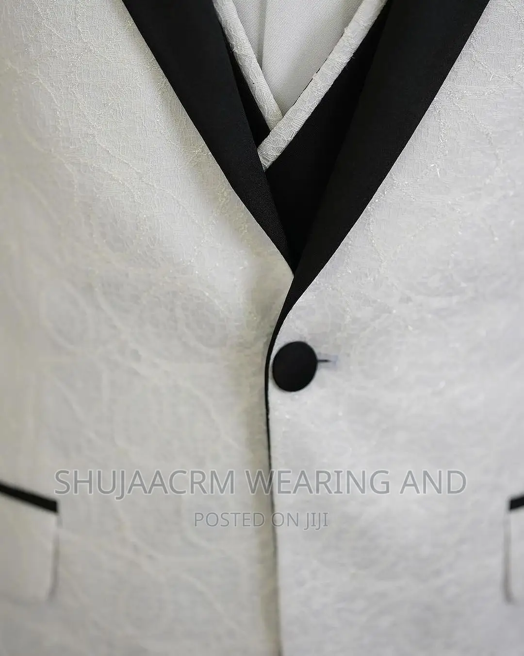 Smart Suit Fashion /
