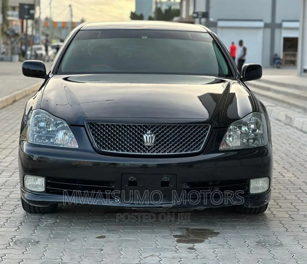 Toyota Crown 2005 Black in Kinondoni - Cars, Mwaisumo Motors And Estate ...